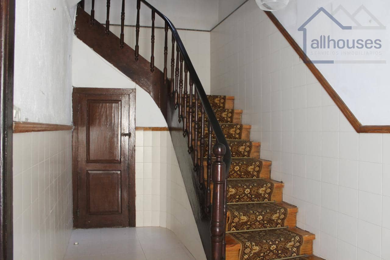 3 bedroom Townhouse for sale in A Guarda - € 75,000 (Ref: 9417274)