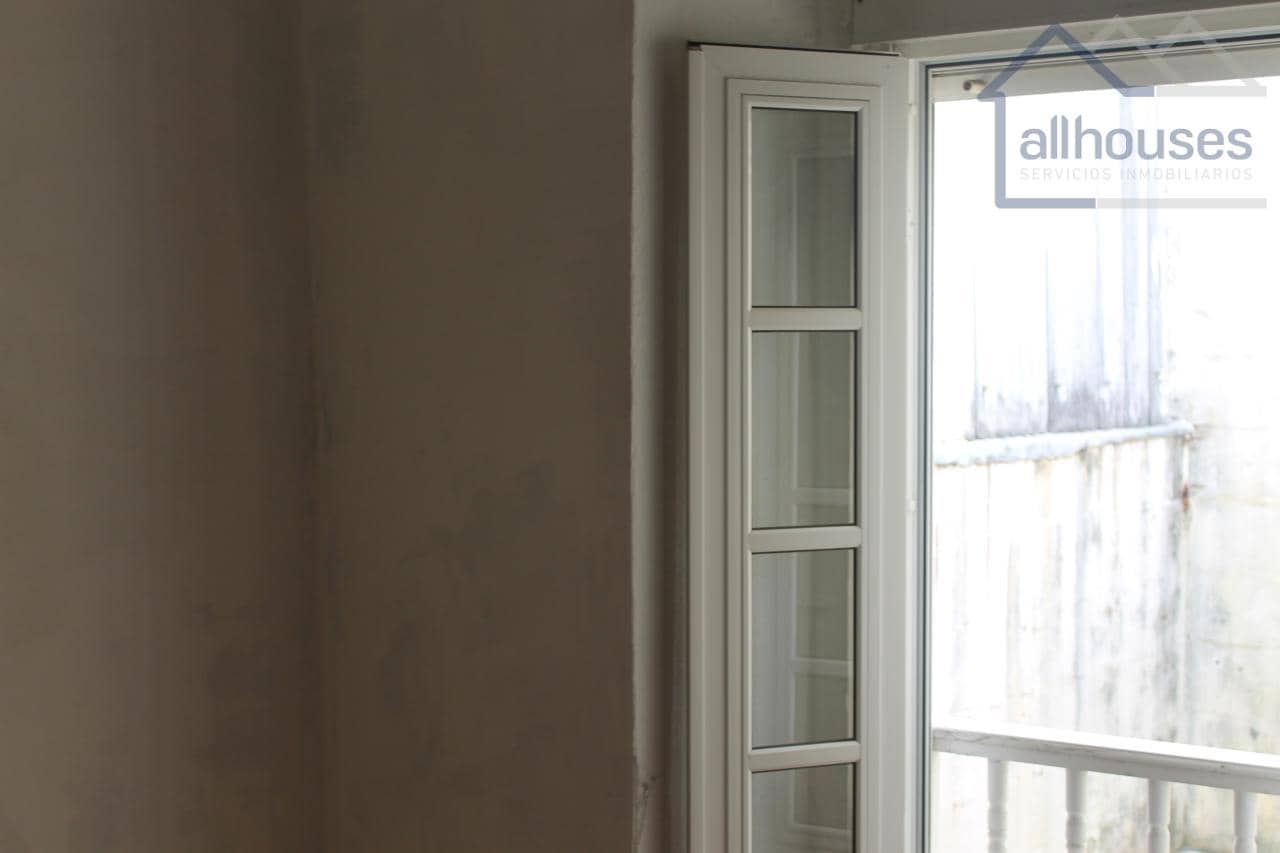 3 bedroom Townhouse for sale in A Guarda - € 75,000 (Ref: 9417274)