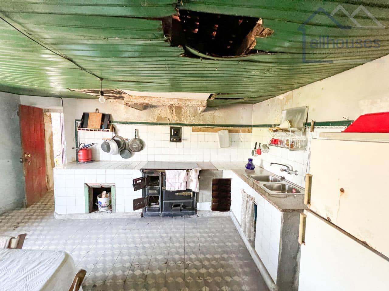 3 bedroom Finca/Country House for sale in Covelo - € 120,000 (Ref: 9417276)