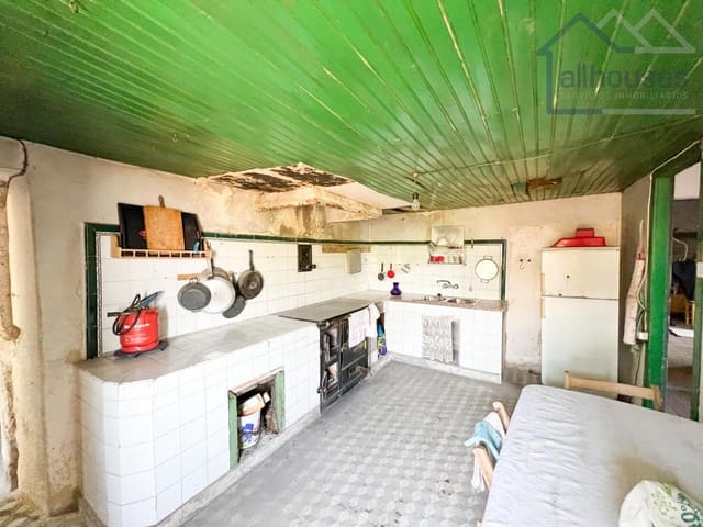 3 makuuhuone Maalaistalo myytävänä paikassa Covelo - 120 000 € (Ref: 9417276)