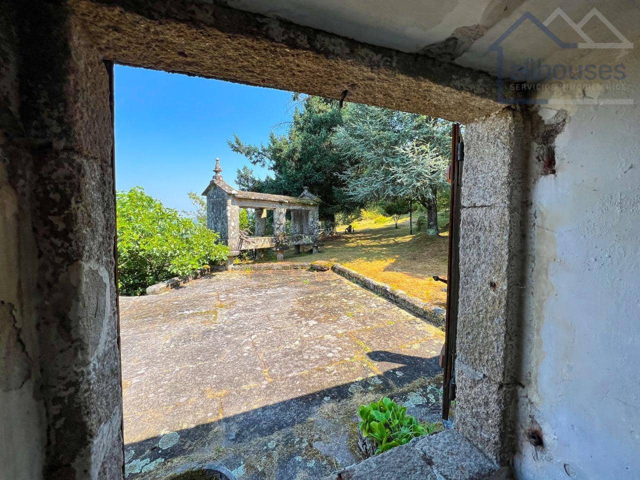 3 bedroom Finca/Country House for sale in Covelo - € 120,000 (Ref: 9417276)