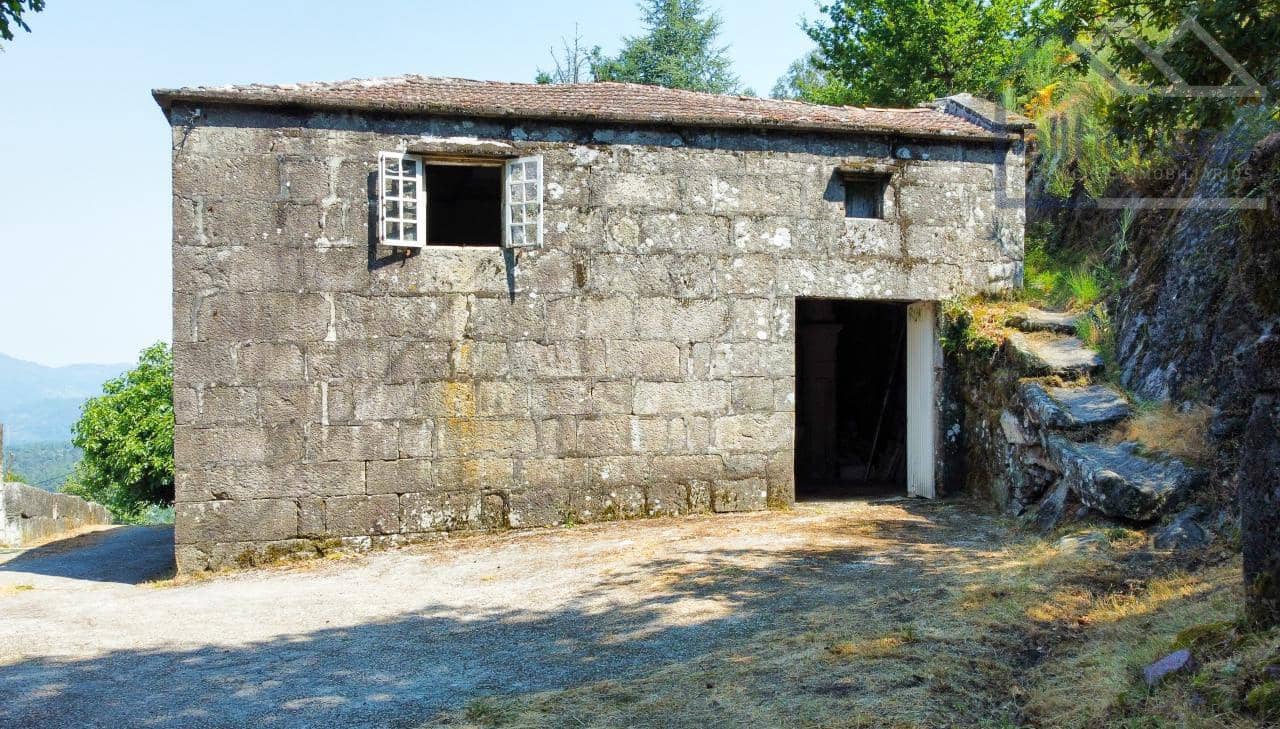 3 bedroom Finca/Country House for sale in Covelo - € 120,000 (Ref: 9417276)