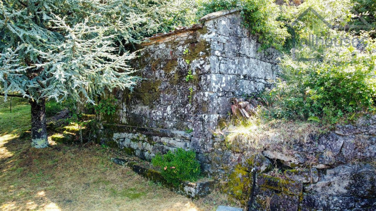 3 bedroom Finca/Country House for sale in Covelo - € 120,000 (Ref: 9417276)