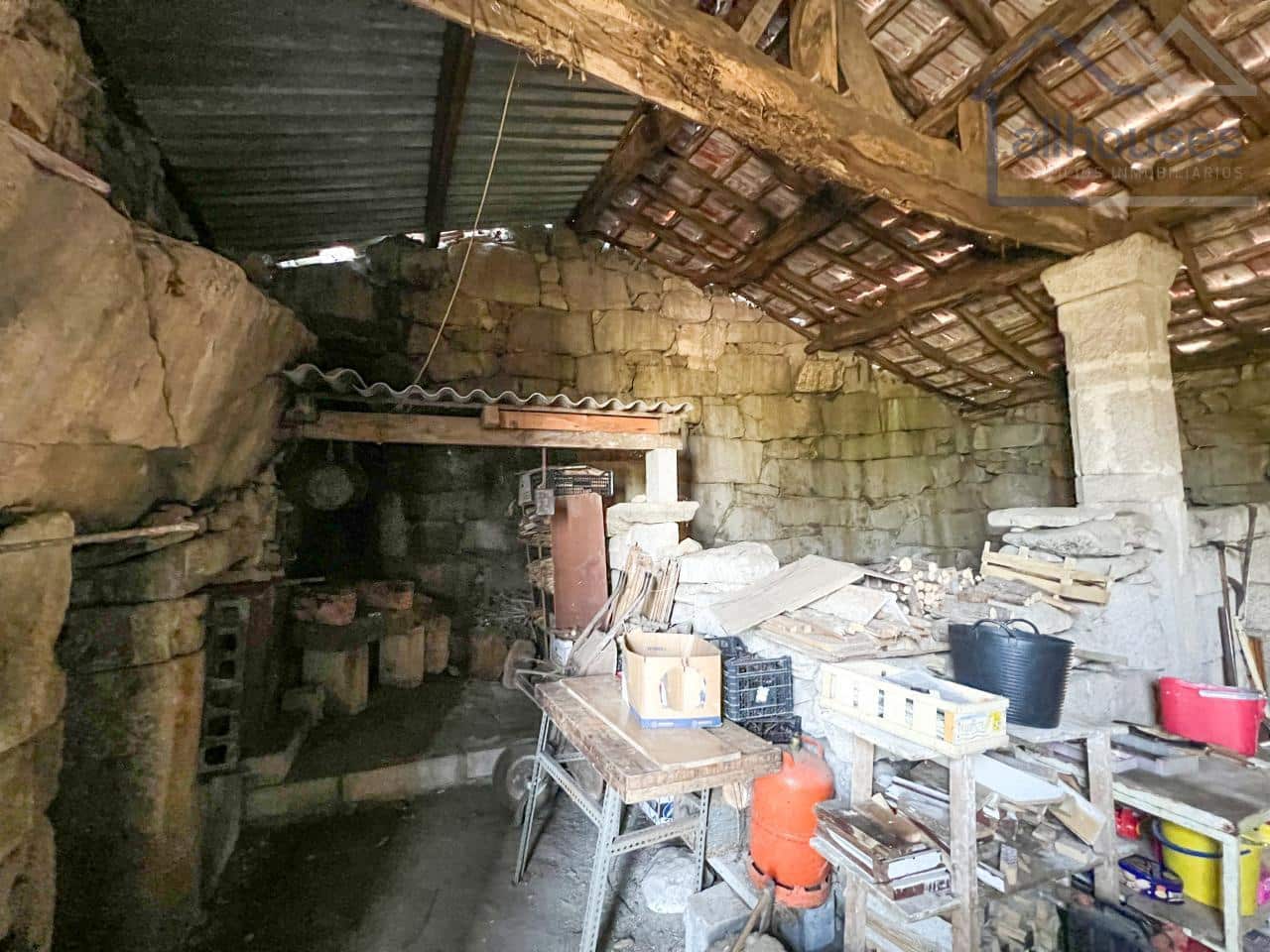 3 bedroom Finca/Country House for sale in Covelo - € 120,000 (Ref: 9417276)