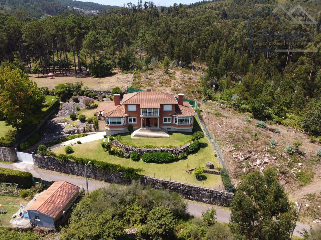 5 bedroom Villa for sale in Baiona with pool garage - € 998,000 (Ref: 9417278)