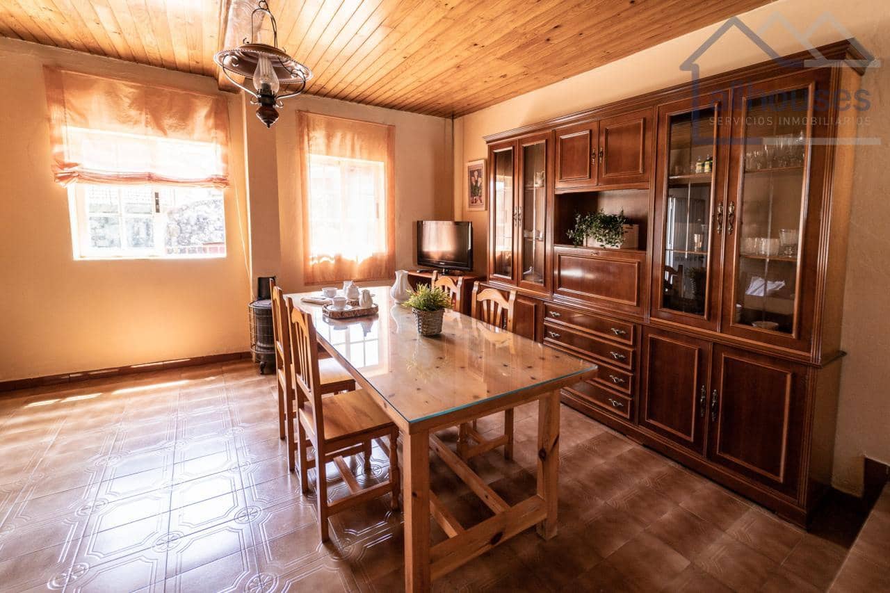 5 bedroom Finca/Country House for sale in Carballeda de Avia - € 249,000 (Ref: 9417279)