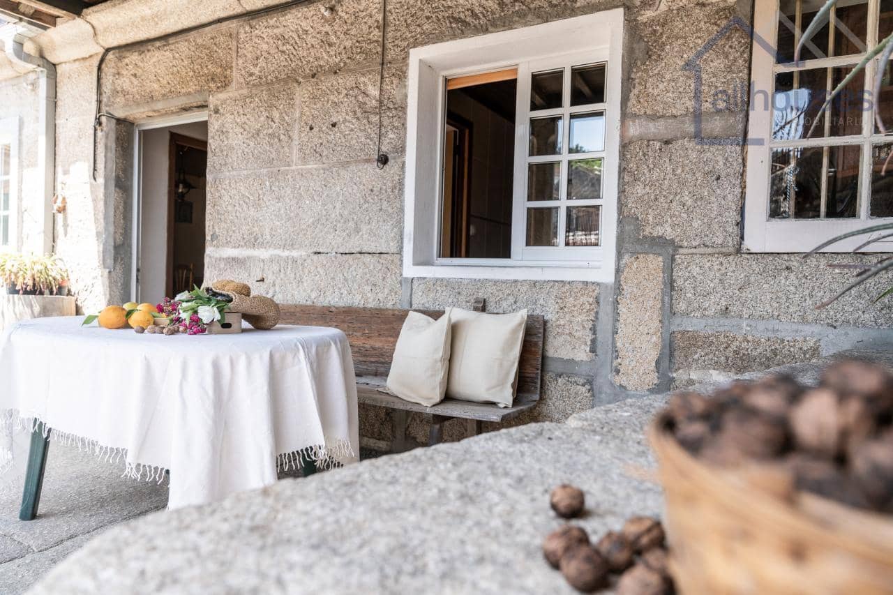 5 bedroom Finca/Country House for sale in Carballeda de Avia - € 249,000 (Ref: 9417279)