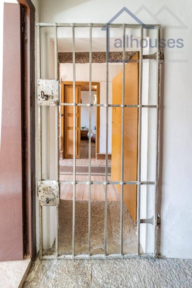 5 bedroom Finca/Country House for sale in Carballeda de Avia - € 249,000 (Ref: 9417279)