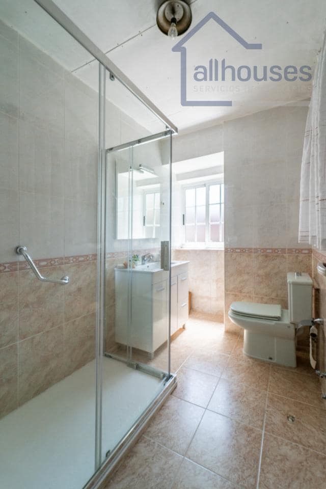 5 bedroom Finca/Country House for sale in Carballeda de Avia - € 249,000 (Ref: 9417279)