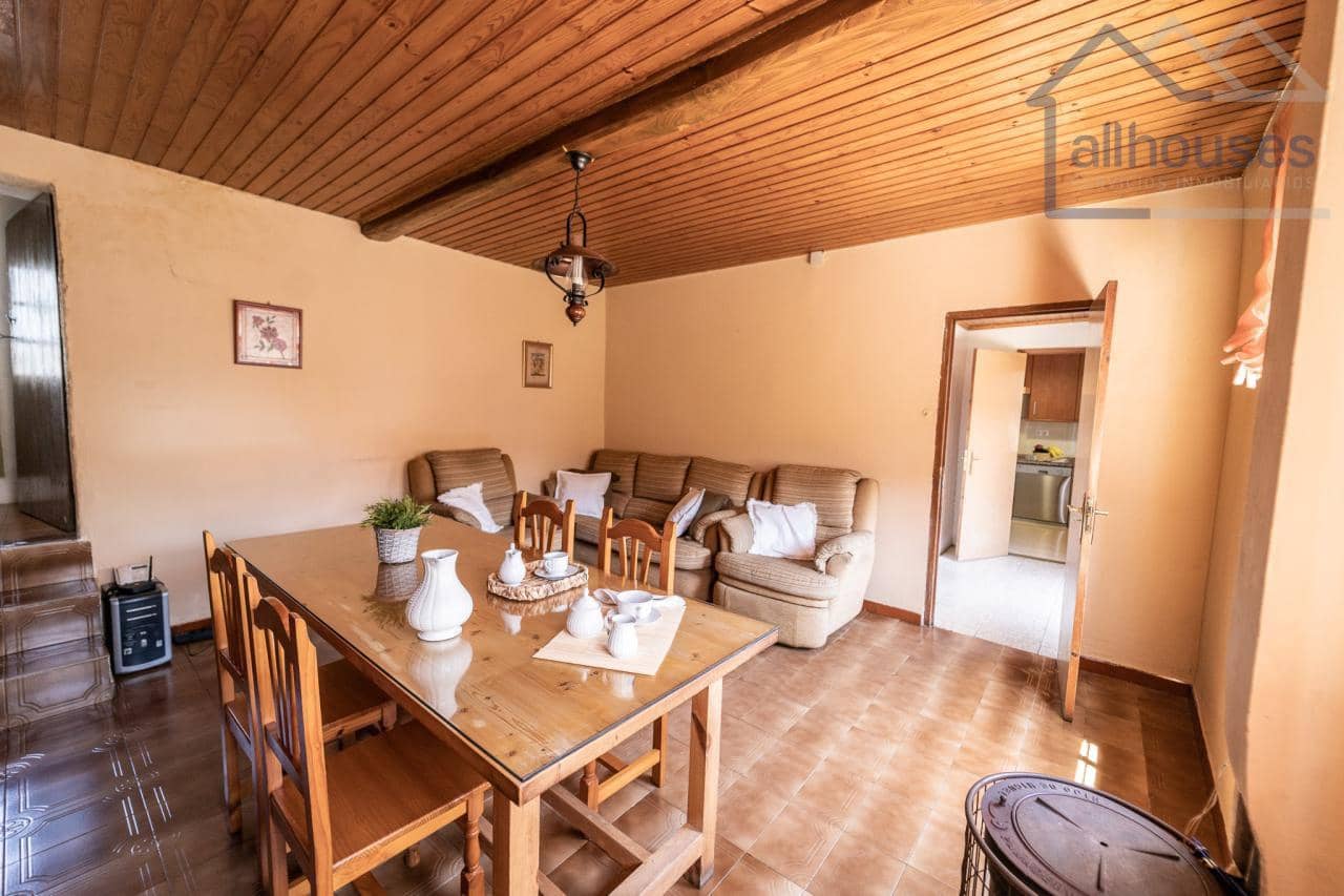 5 bedroom Finca/Country House for sale in Carballeda de Avia - € 249,000 (Ref: 9417279)