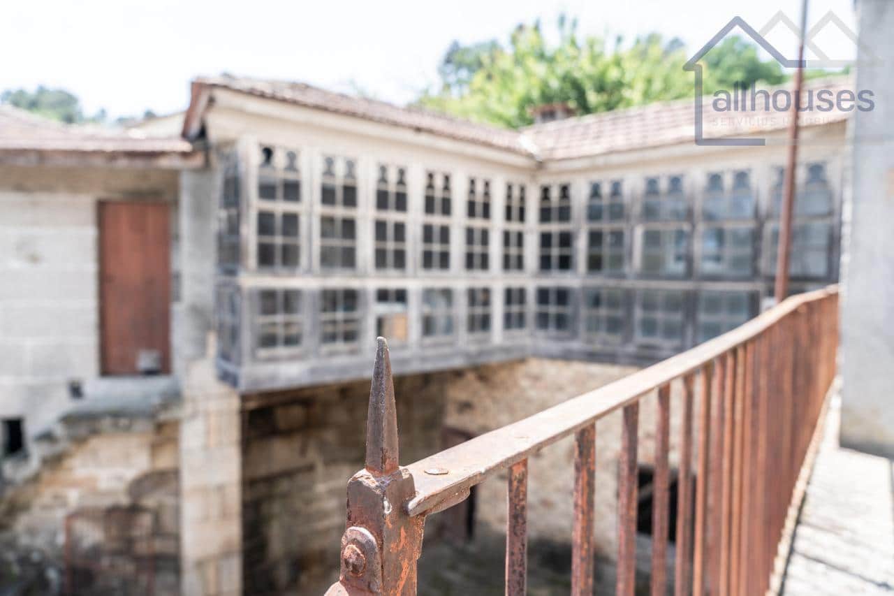 5 bedroom Finca/Country House for sale in Carballeda de Avia - € 249,000 (Ref: 9417279)