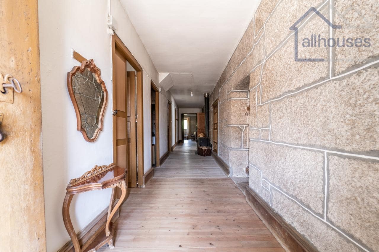 5 bedroom Finca/Country House for sale in Carballeda de Avia - € 249,000 (Ref: 9417279)