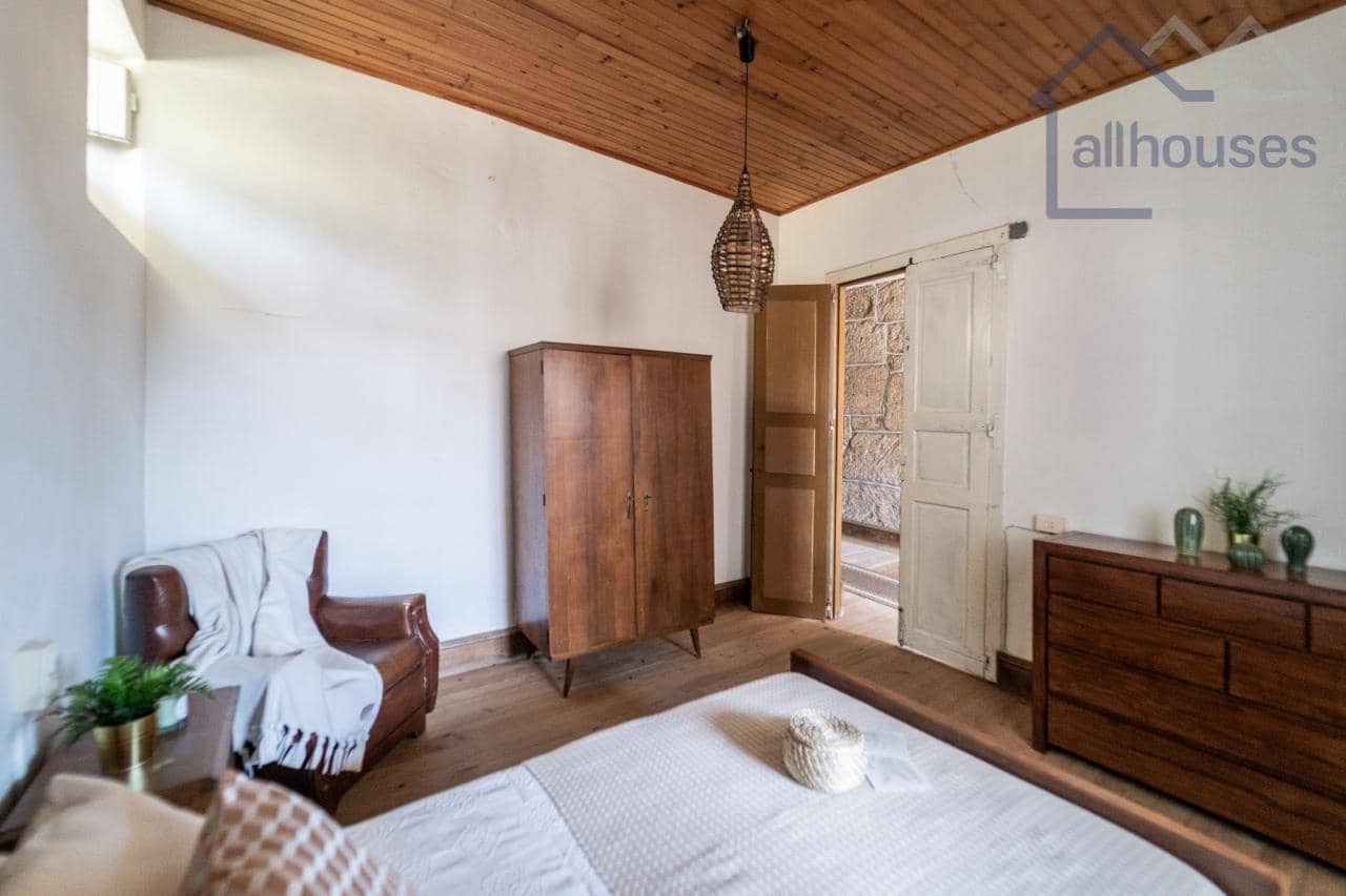 5 bedroom Finca/Country House for sale in Carballeda de Avia - € 249,000 (Ref: 9417279)