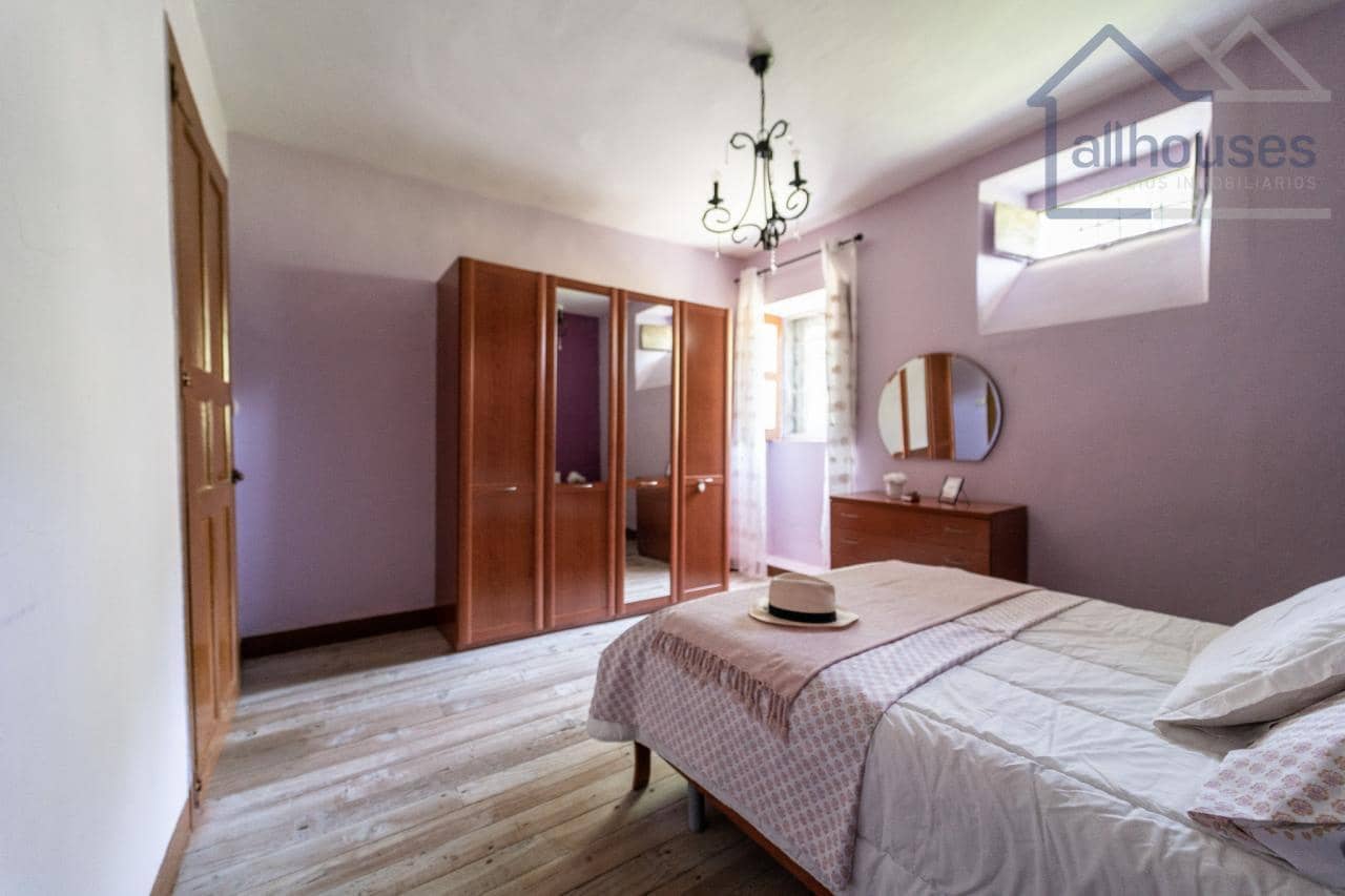 5 bedroom Finca/Country House for sale in Carballeda de Avia - € 249,000 (Ref: 9417279)