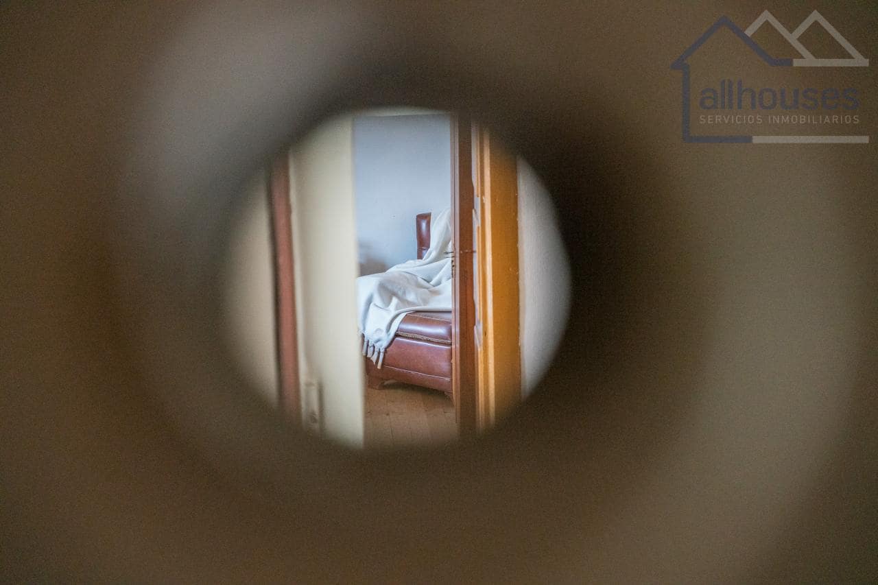 5 bedroom Finca/Country House for sale in Carballeda de Avia - € 249,000 (Ref: 9417279)