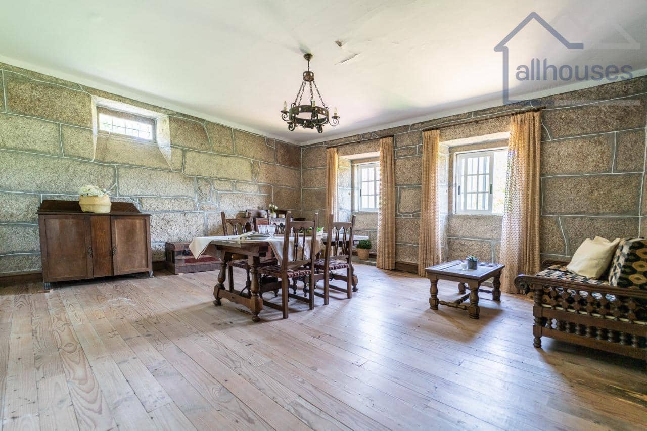 5 bedroom Finca/Country House for sale in Carballeda de Avia - € 249,000 (Ref: 9417279)