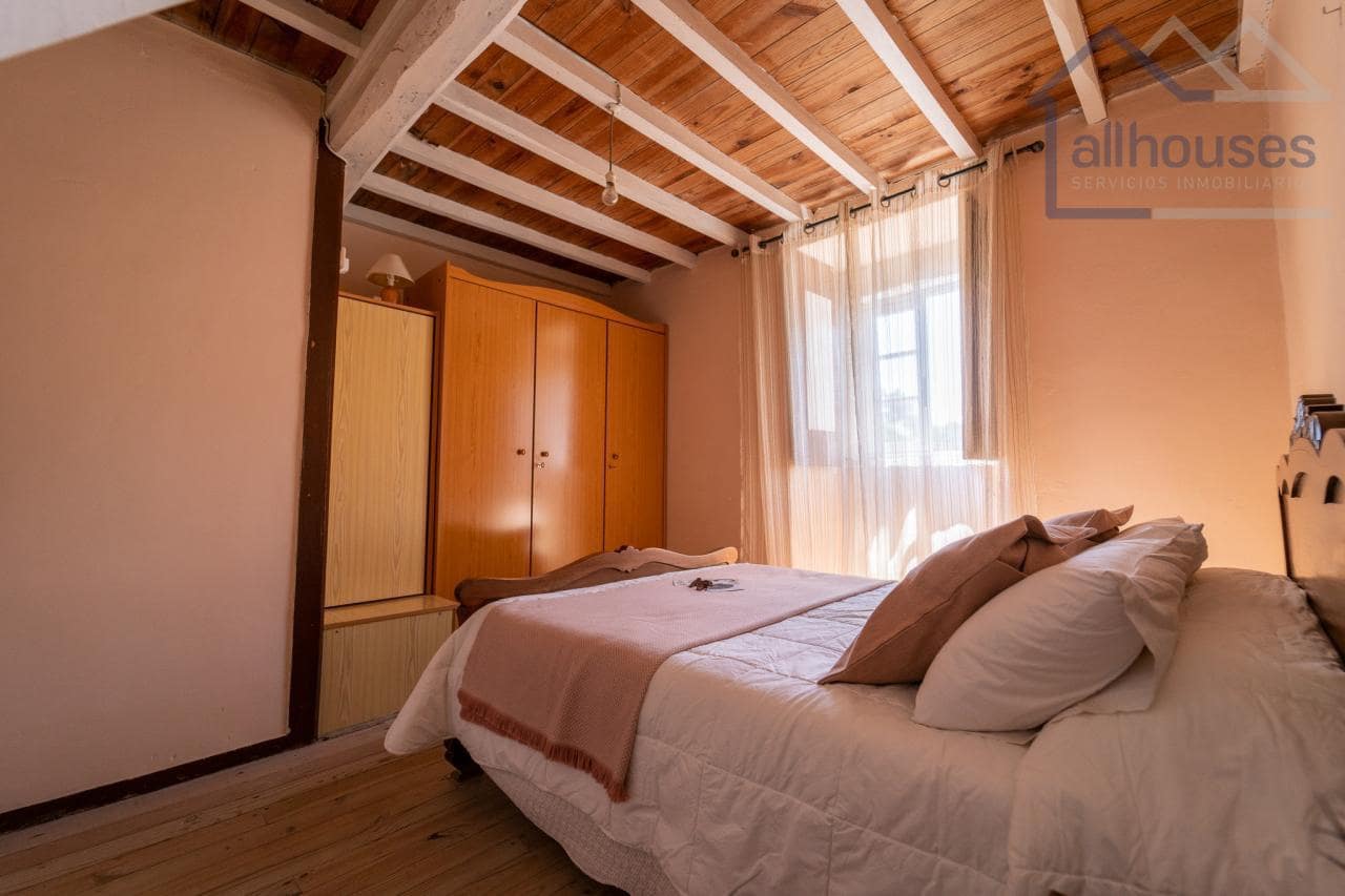 5 bedroom Finca/Country House for sale in Carballeda de Avia - € 249,000 (Ref: 9417279)