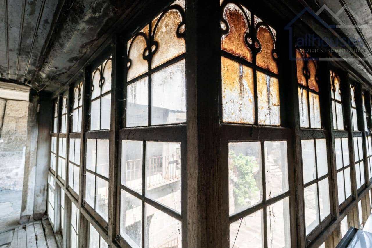 5 bedroom Finca/Country House for sale in Carballeda de Avia - € 249,000 (Ref: 9417279)