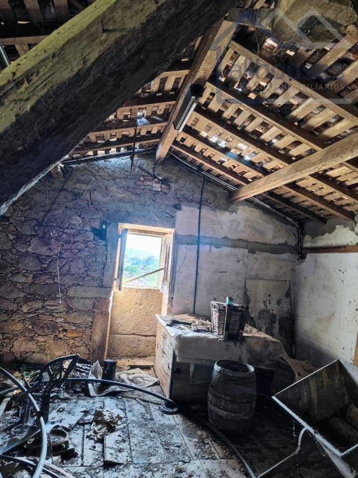 2 bedroom Finca/Country House for sale in O Rosal - € 120,500 (Ref: 9417281)