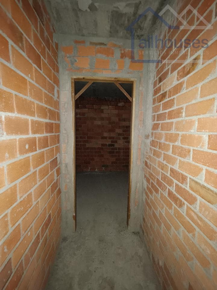 3 bedroom Townhouse for sale in O Rosal with garage - € 83,000 (Ref: 9417284)