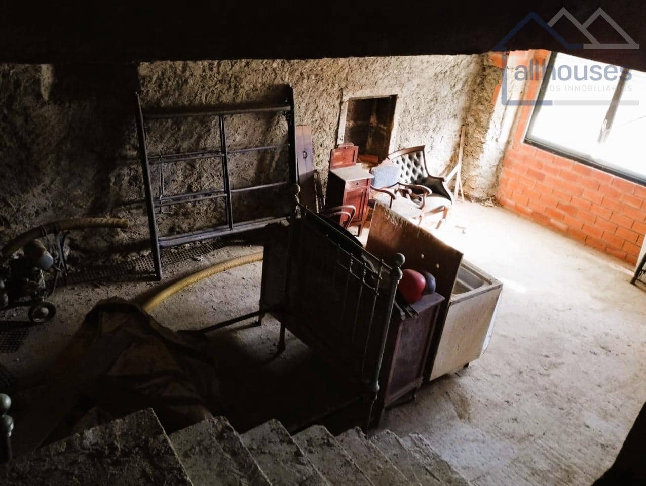 3 bedroom Townhouse for sale in O Rosal with garage - € 83,000 (Ref: 9417284)