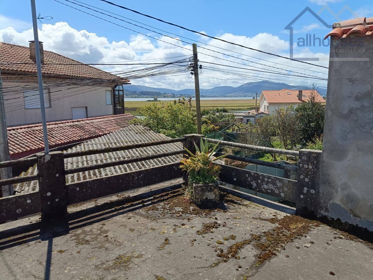 3 bedroom Townhouse for sale in O Rosal with garage - € 83,000 (Ref: 9417284)