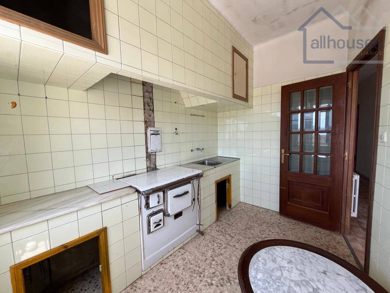 5 soveværelse Byhus til salg i A Guarda - € 140.000 (Ref: 9417286)