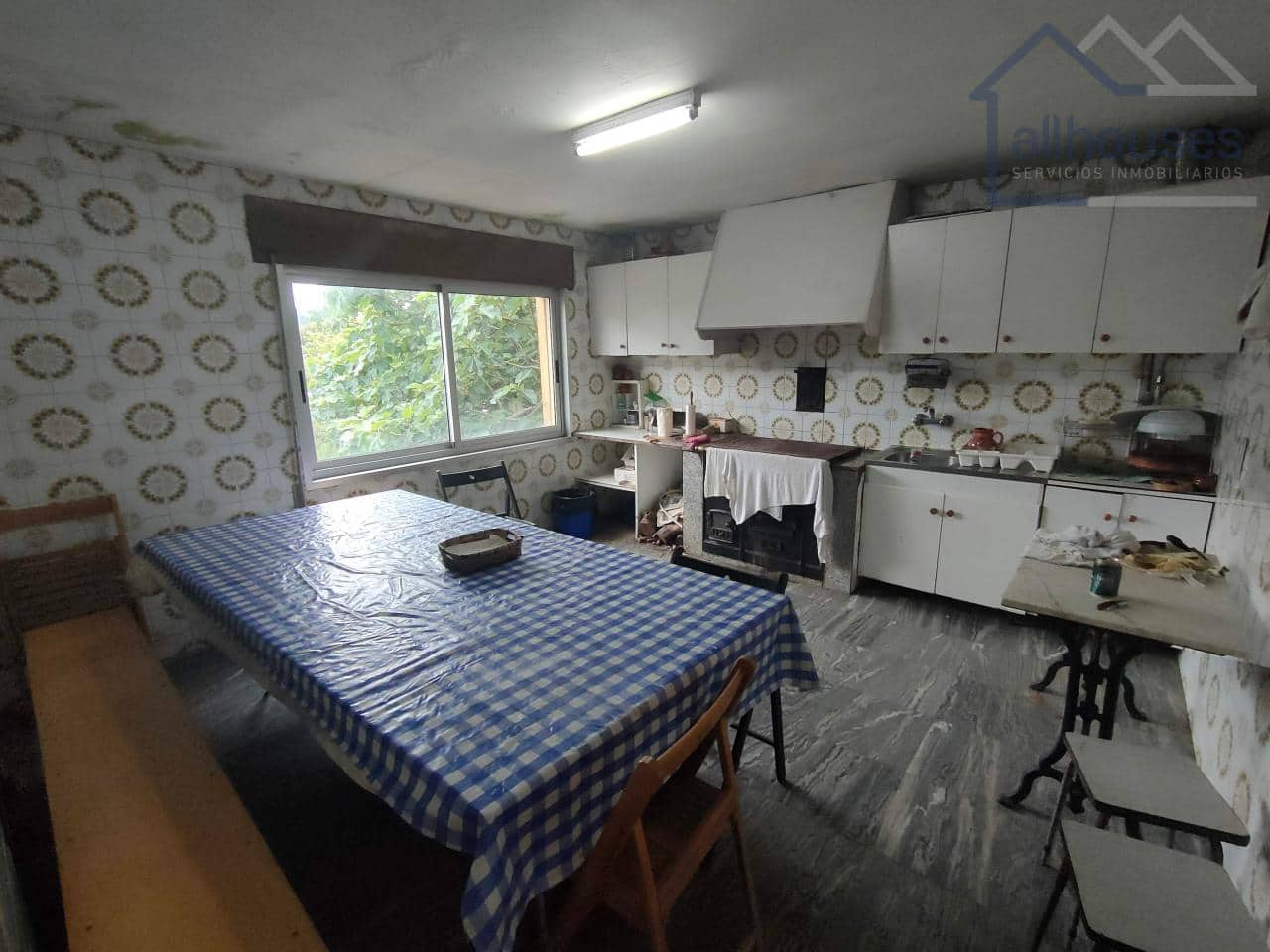 3 bedroom Finca/Country House for sale in O Rosal - € 150,000 (Ref: 9417287)