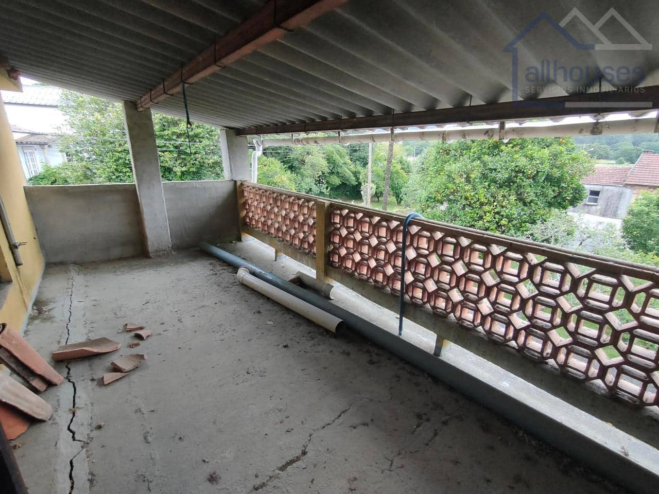 3 bedroom Finca/Country House for sale in O Rosal - € 150,000 (Ref: 9417287)