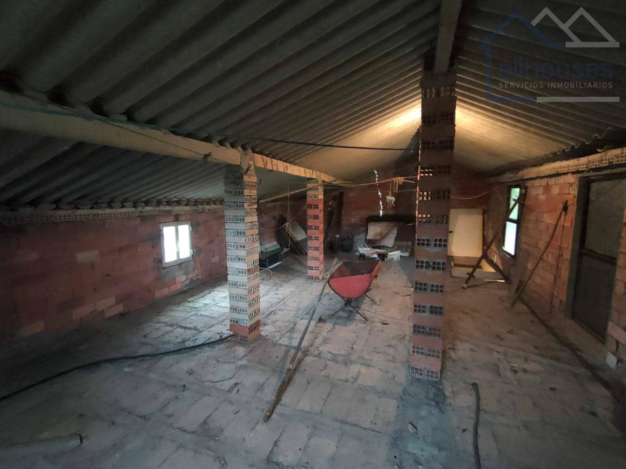 3 bedroom Finca/Country House for sale in O Rosal - € 150,000 (Ref: 9417287)