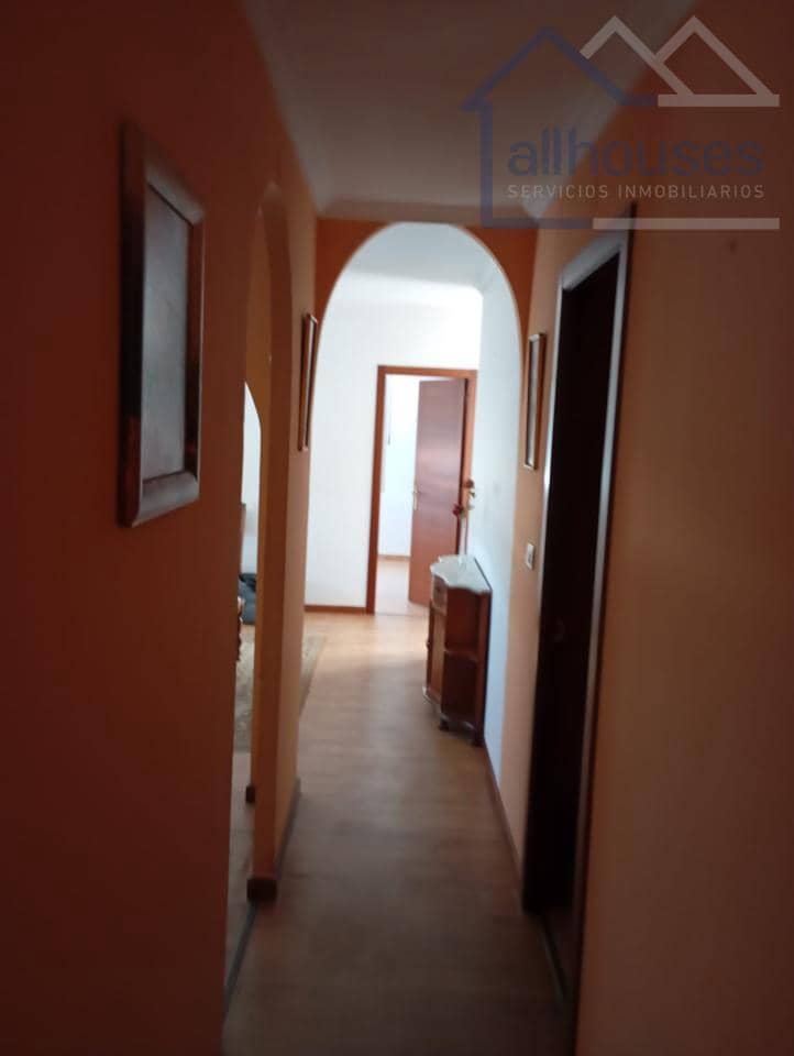 6 bedroom Townhouse for sale in A Guarda with garage - € 140,000 (Ref: 9417288)