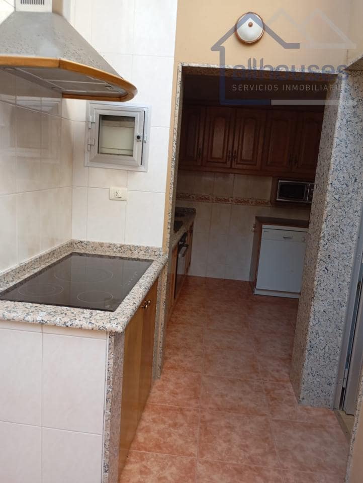 6 bedroom Townhouse for sale in A Guarda with garage - € 140,000 (Ref: 9417288)