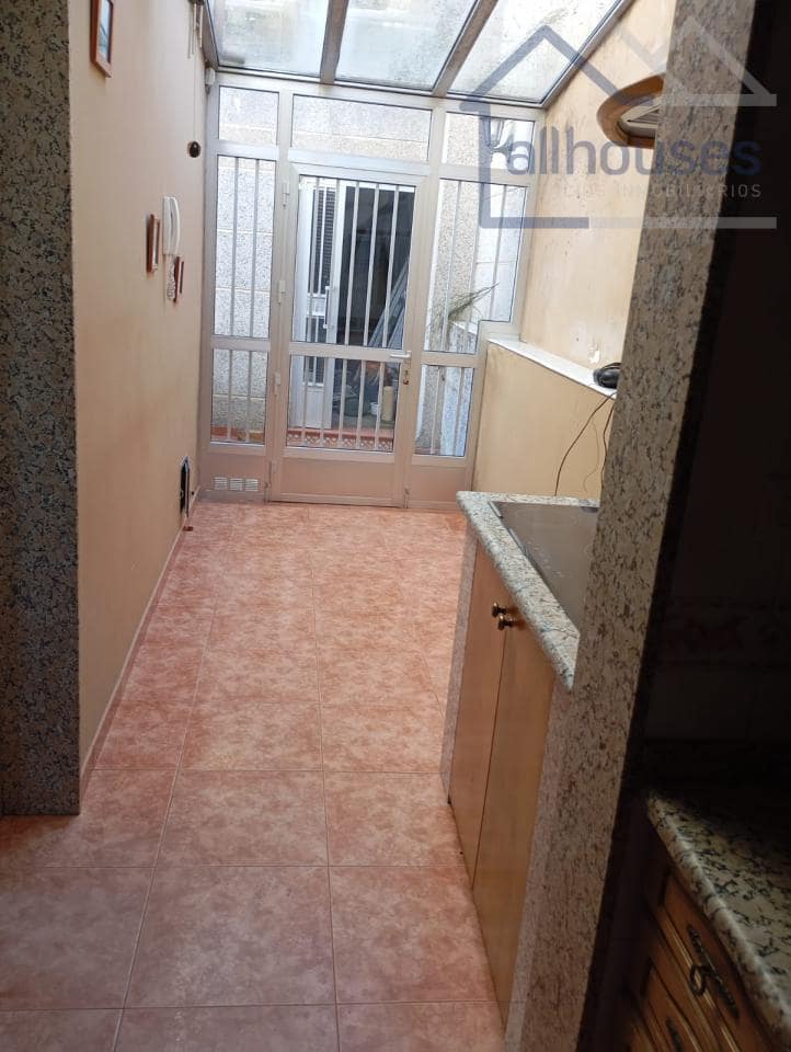 6 bedroom Townhouse for sale in A Guarda with garage - € 140,000 (Ref: 9417288)