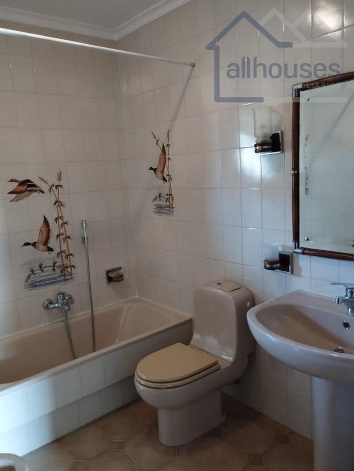 4 bedroom Townhouse for sale in A Guarda with garage - € 300,000 (Ref: 9417289)