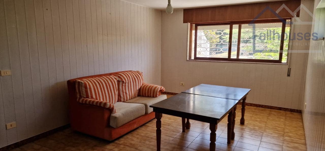 4 bedroom Townhouse for sale in A Guarda with garage - € 300,000 (Ref: 9417289)