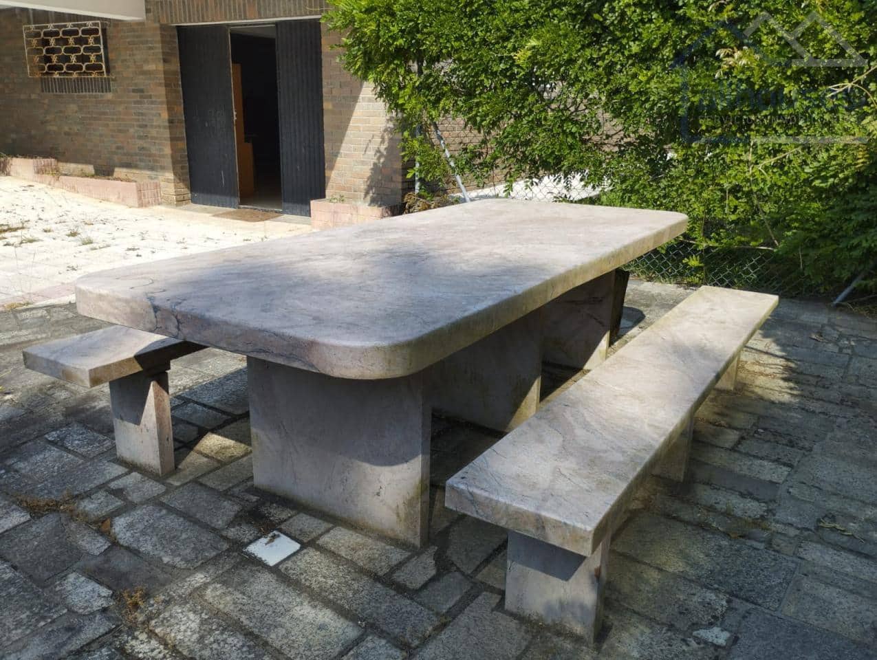 4 bedroom Townhouse for sale in A Guarda with garage - € 300,000 (Ref: 9417289)