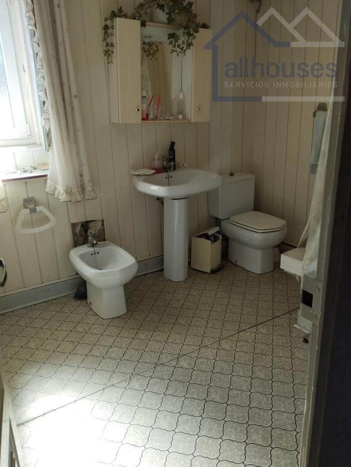 3 bedroom Semi-detached Villa for sale in O Rosal - € 110,000 (Ref: 9417290)