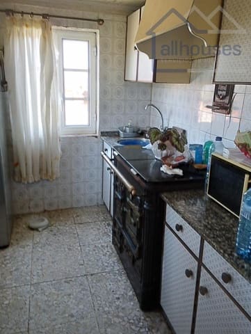 3 bedroom Semi-detached Villa for sale in O Rosal - € 110,000 (Ref: 9417290)