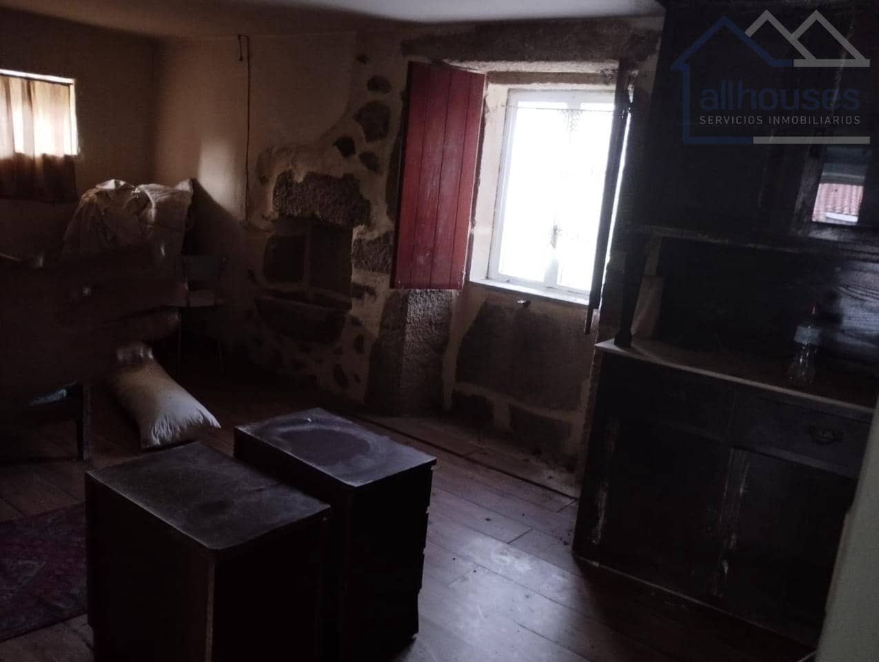 3 bedroom Townhouse for sale in O Rosal - € 100,000 (Ref: 9417292)