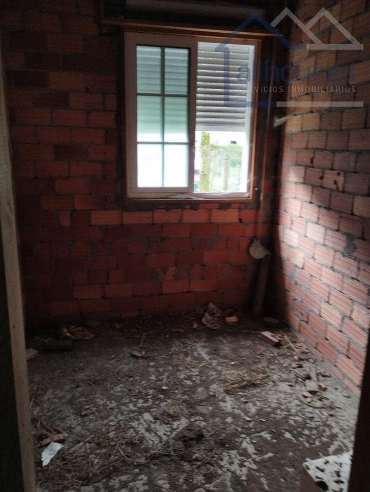 2 bedroom Townhouse for sale in Oia with garage - € 75,000 (Ref: 9417296)