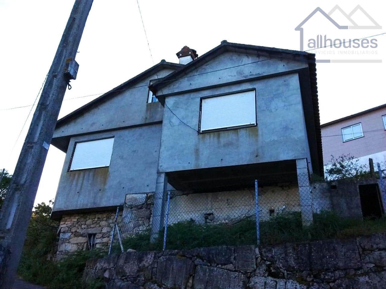 2 bedroom Townhouse for sale in Oia with garage - € 75,000 (Ref: 9417296)