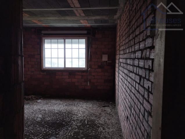 2 bedroom Townhouse for sale in Oia with garage - € 75,000 (Ref: 9417296)