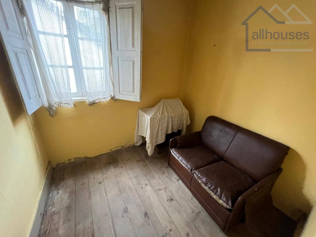 3 bedroom Townhouse for sale in Ponteareas - € 79,000 (Ref: 9417298)