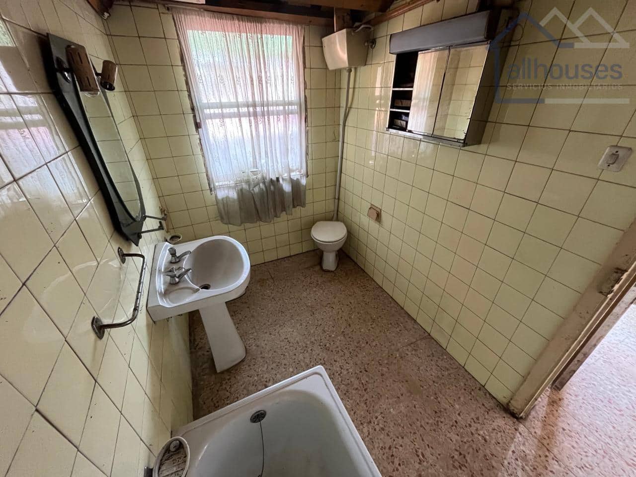 3 bedroom Townhouse for sale in Ponteareas - € 79,000 (Ref: 9417298)