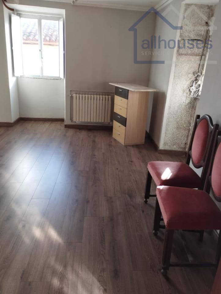 2 bedroom Townhouse for sale in A Guarda with garage - € 125,000 (Ref: 9417299)