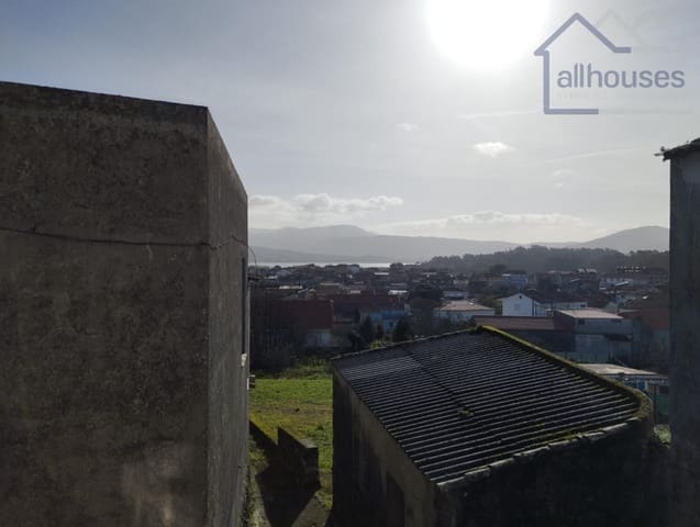 2 bedroom Townhouse for sale in A Guarda with garage - € 125,000 (Ref: 9417299)