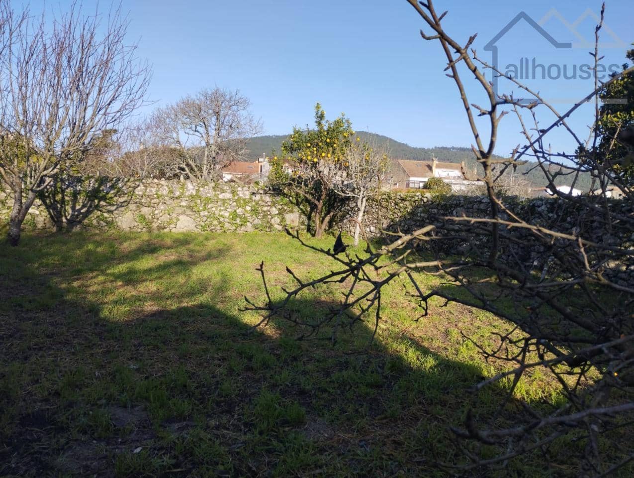 2 bedroom Townhouse for sale in A Guarda with garage - € 125,000 (Ref: 9417299)