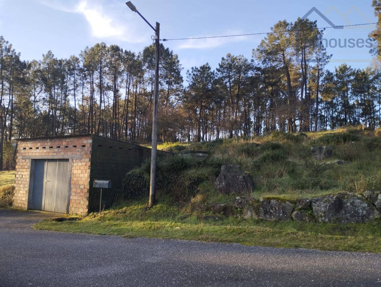 4 bedroom Townhouse for sale in Oia with garage - € 190,000 (Ref: 9417300)