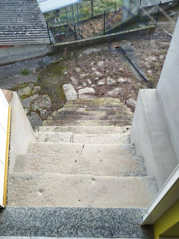 4 bedroom Townhouse for sale in Oia with garage - € 190,000 (Ref: 9417300)