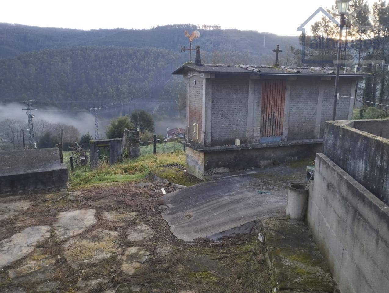 4 bedroom Townhouse for sale in Oia with garage - € 190,000 (Ref: 9417300)